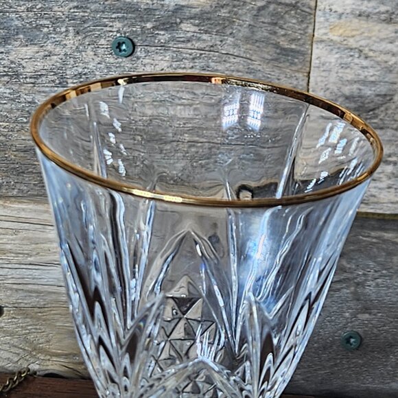 Salzburg Gold Wine Glass by Cristal de Flandre Leaded Crystal - Picture 5 of 6